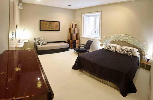 Atelier Ines B&B Home Gallery 나폴리 외부 사진